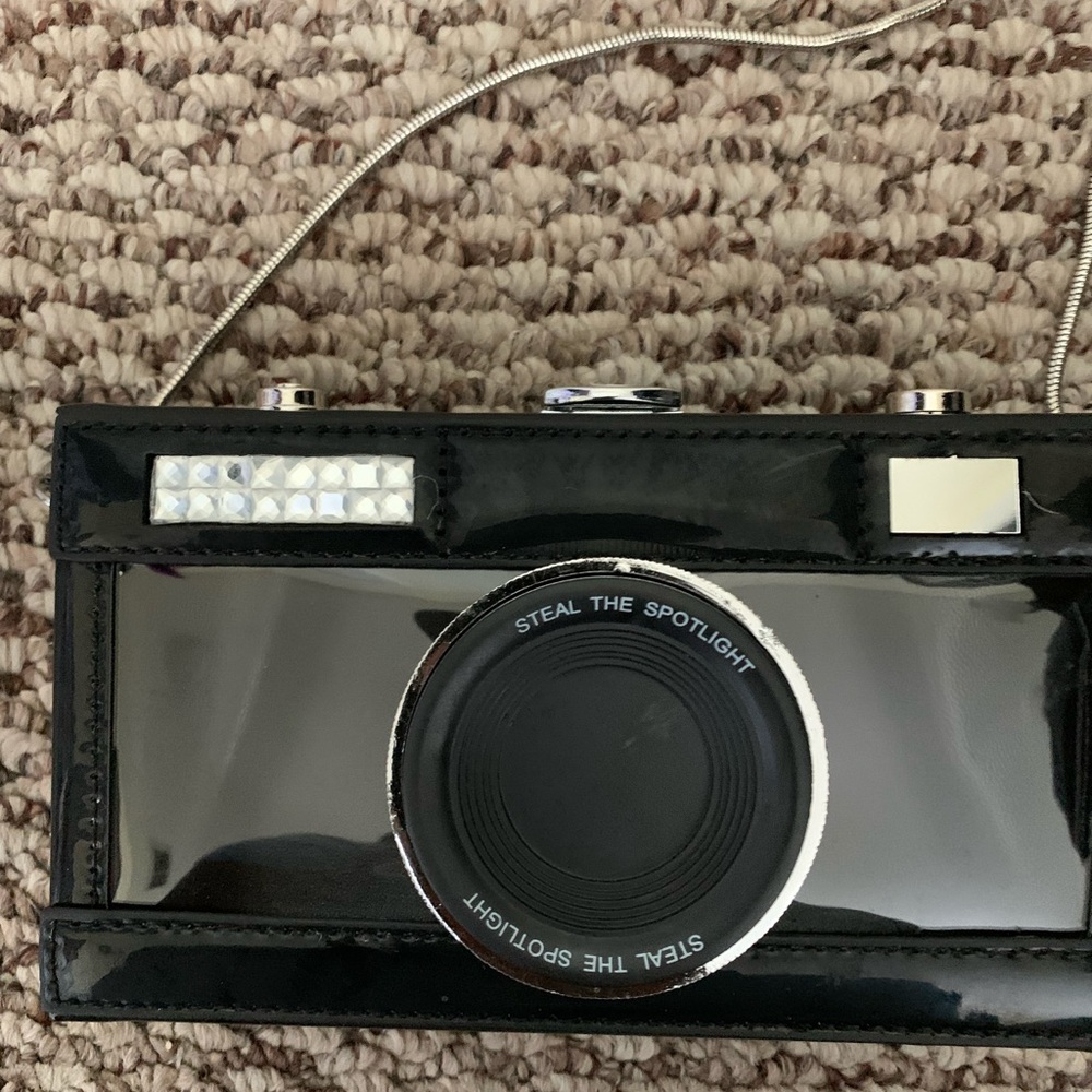 Camera Purse - Picture 2 of 4